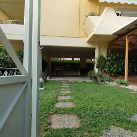 Garden Apartment With Bbq In The Athenian Riviera Εξωτερικό φωτογραφία