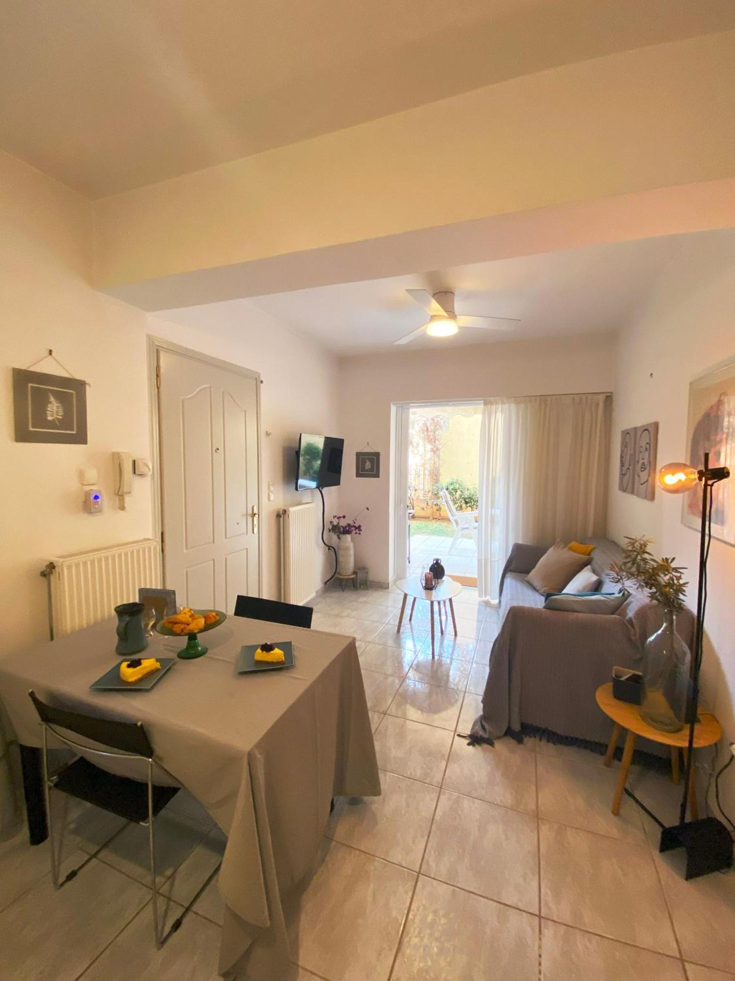 Garden Apartment With Bbq In The Athenian Riviera Εξωτερικό φωτογραφία