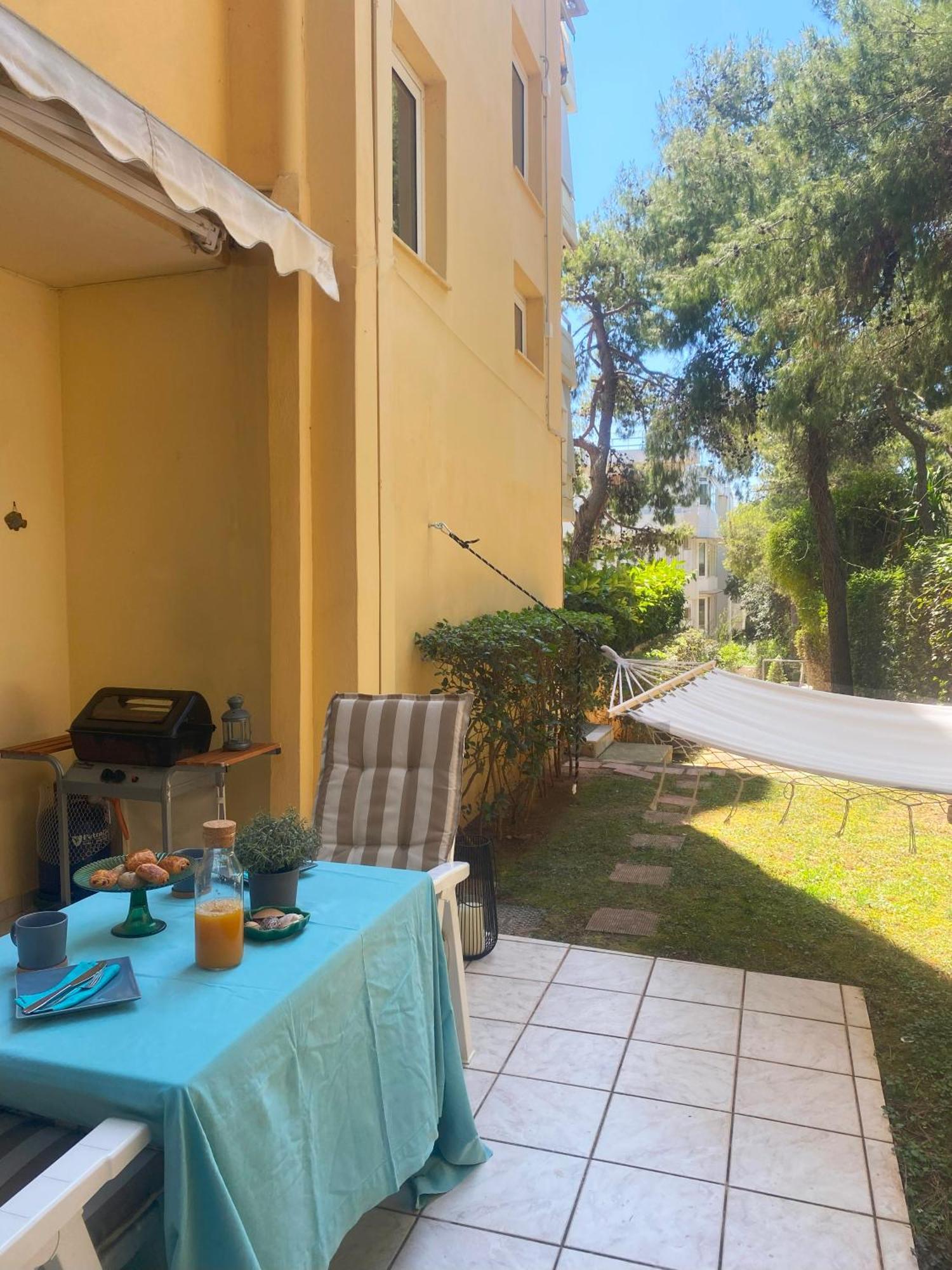 Garden Apartment With Bbq In The Athenian Riviera Εξωτερικό φωτογραφία